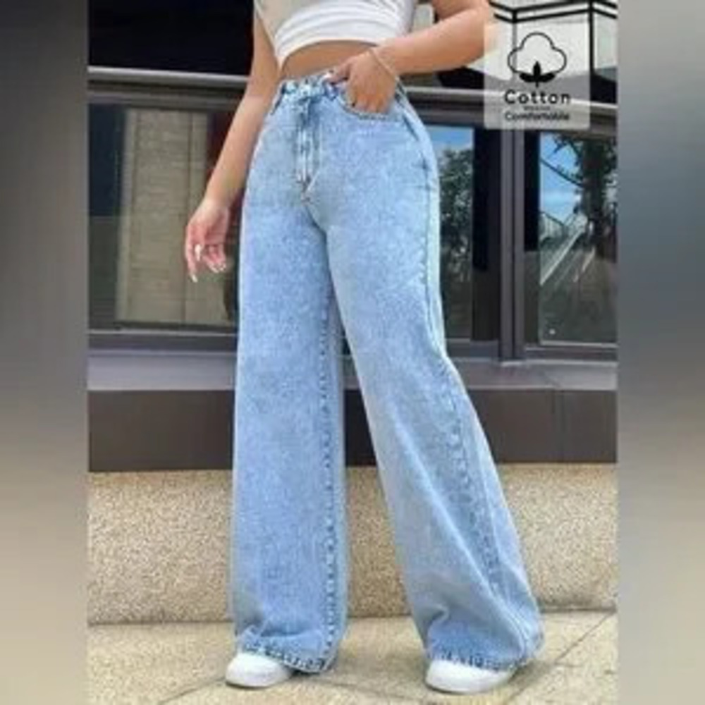 Wide Leg Wash Jeans